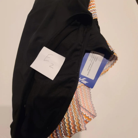 NWT Hilor women's one piece swimwear halter sz.M (8-10) - Picture 9 of 9